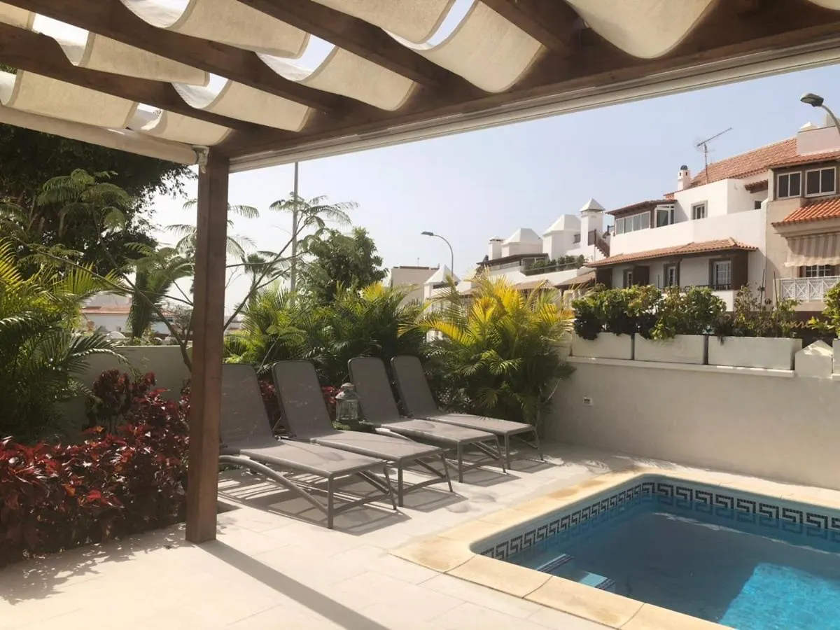 أذيخي Seaside Luxurous Private 3 Bedroom Villa With Swimming Pool 0*,  إسبانيا
